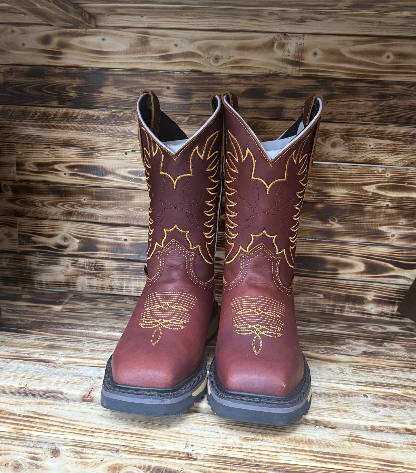 WORK BOOTS